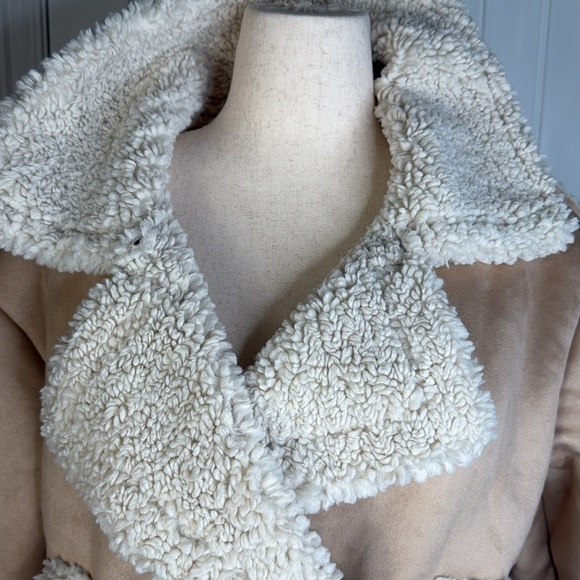 FRYE
Faux Shearling Trim Jacket Sz Large - Picture 3 of 12